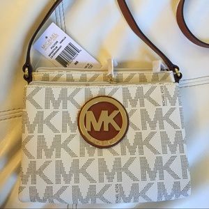 Michael kors fulton crossbody